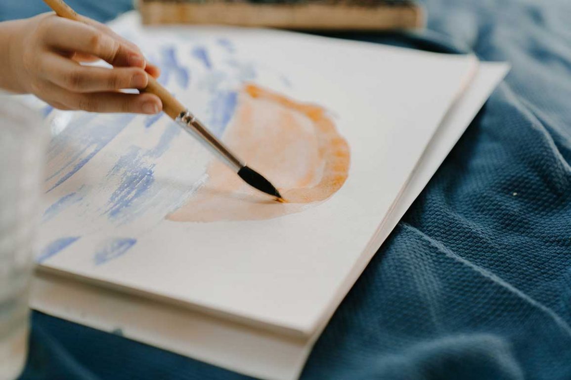 12 Most Interactive Art Therapy Group Activities For Adults
